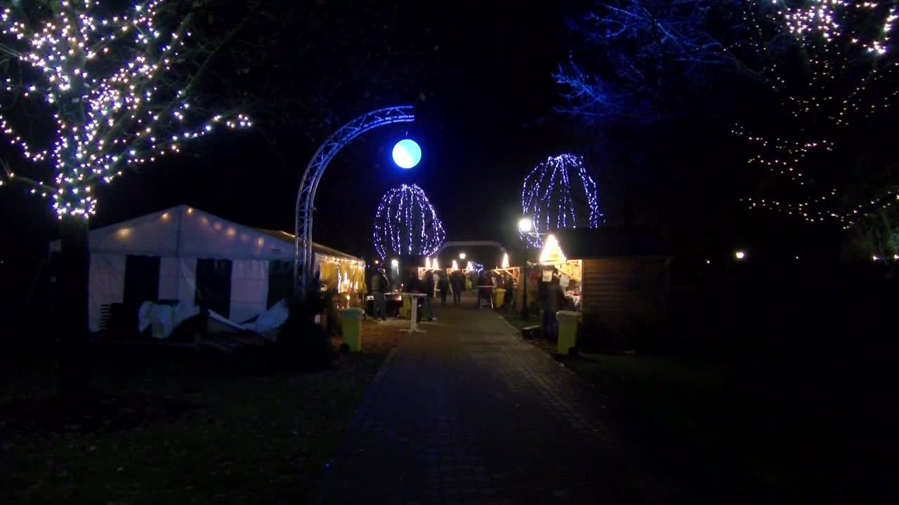 Ouverture vum Chrëschtmaart zu Hesper, den 8.12.2017